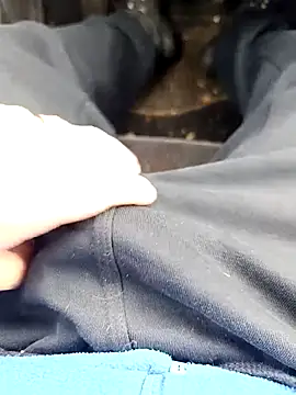 Snapshot of AlcorMad chatting on January 14, 2026, 9:24 am AlcorMad online show from January 14, 2026, 9:24 am