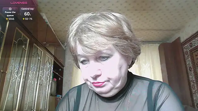 Snapshot of Casey_peach chatting on February 18, 2026, 5:27 am Casey peach online show from February 18, 2026, 5:27 am