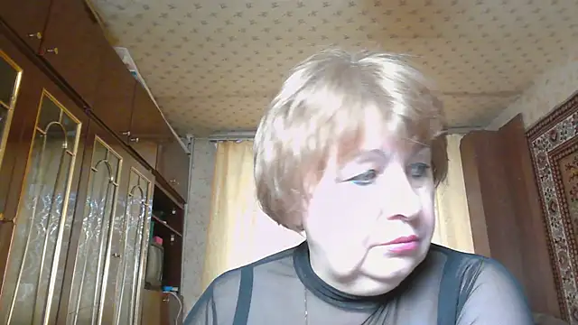 Snapshot of Casey_peach chatting on February 17, 2026, 5:16 am Casey peach online show from February 17, 2026, 5:16 am