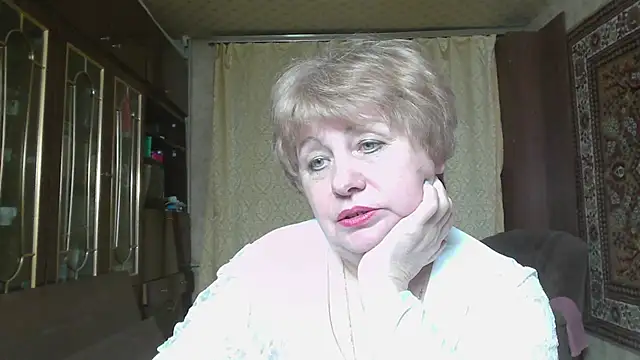 Snapshot of Casey_peach chatting on May 12, 2026, 6:03 pm Casey peach online show from May 12, 2026, 6:03 pm