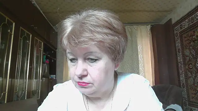 Snapshot of Casey_peach chatting on April 28, 2026, 4:28 am Casey peach online show from April 28, 2026, 4:28 am