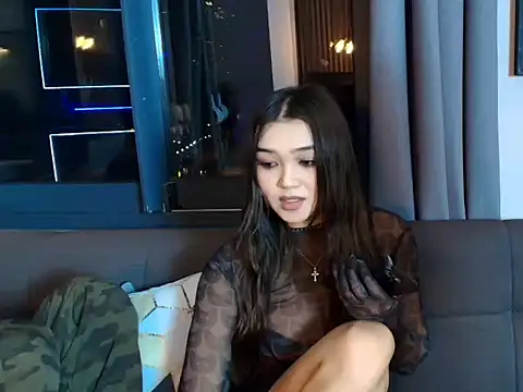 Snapshot of Cassara chatting on December 18, 2025, 7:18 pm Cassara online show from December 18, 2025, 7:18 pm