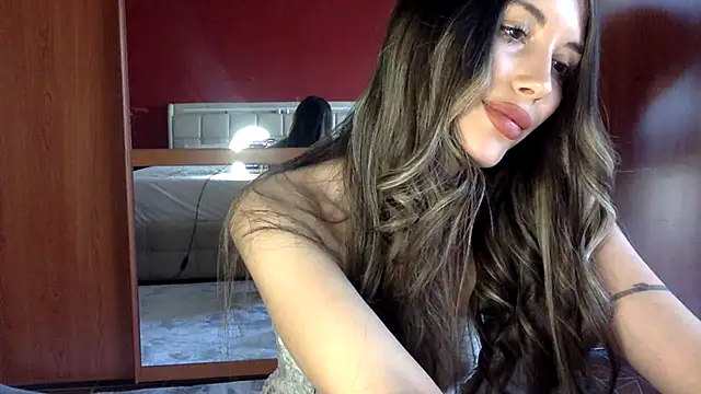 Snapshot of saphirafox chatting on March 23, 2026, 2:39 pm saphirafox online show from March 23, 2026, 2:39 pm