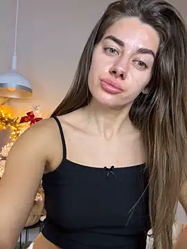 Snapshot of EvgeniyaJess chatting on December 16, 2025, 4:55 pm EvgeniyaJess online show from December 16, 2025, 4:55 pm