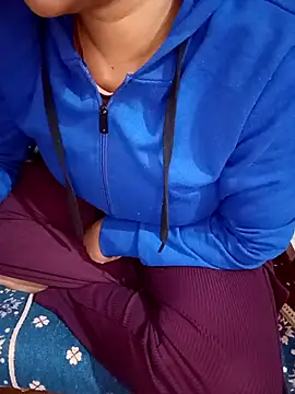 Snapshot of Sofia-111 chatting on January 14, 2026, 2:26 am Sofia-111 online show from January 14, 2026, 2:26 am