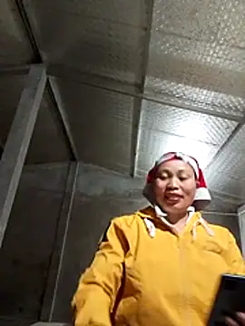 Snapshot of Maikha08 chatting on February 1, 2026, 1:20 pm Maikha08 online show from February 1, 2026, 1:20 pm