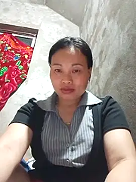 Snapshot of Maikha08 chatting on February 18, 2026, 11:28 am Maikha08 online show from February 18, 2026, 11:28 am