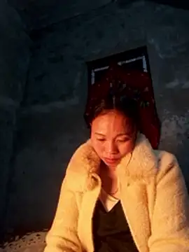 Snapshot of Maikha08 chatting on February 11, 2026, 2:28 pm Maikha08 online show from February 11, 2026, 2:28 pm