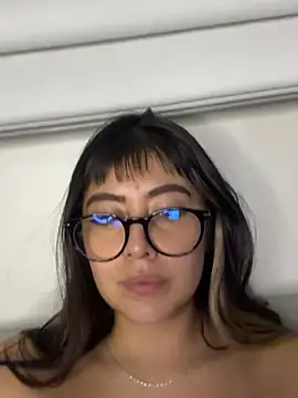 Snapshot of justmariee chatting on April 4, 2026, 2:18 am justmariee online show from April 4, 2026, 2:18 am