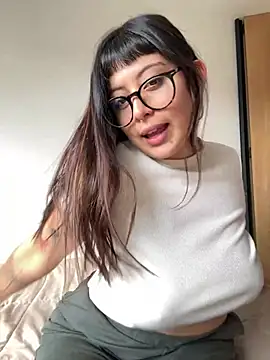 Snapshot of justmariee chatting on May 12, 2026, 3:51 pm justmariee online show from May 12, 2026, 3:51 pm
