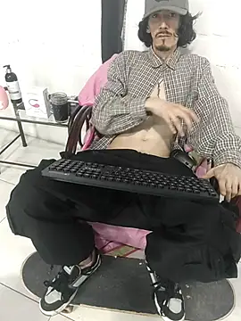 Snapshot of sk8-boy chatting on April 18, 2026, 2:41 pm sk8-boy online show from April 18, 2026, 2:41 pm