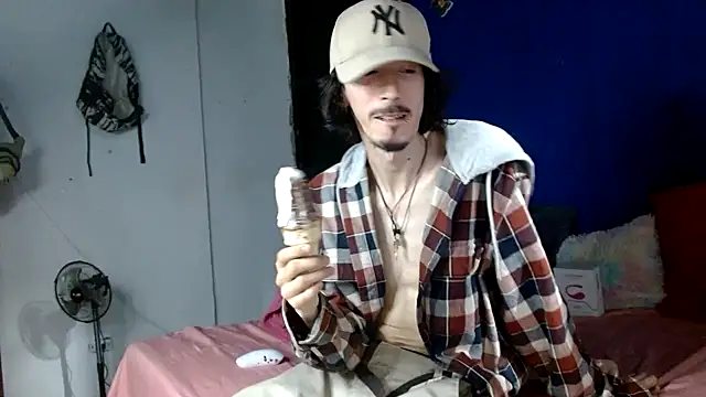 Snapshot of sk8-boy chatting on April 4, 2026, 4:13 pm sk8-boy online show from April 4, 2026, 4:13 pm