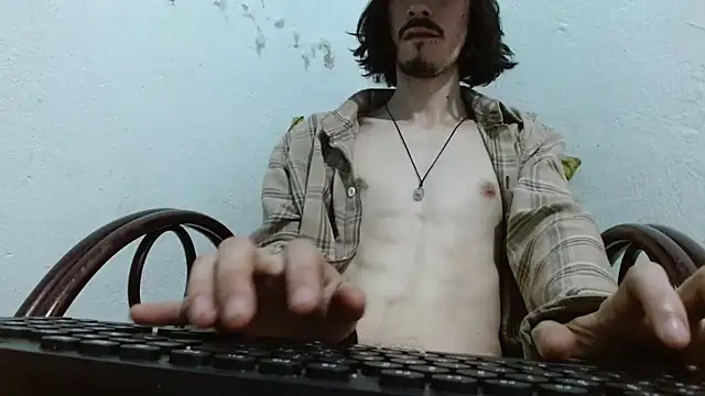 Snapshot of sk8-boy chatting on June 14, 2026, 4:30 pm sk8-boy online show from June 14, 2026, 4:30 pm