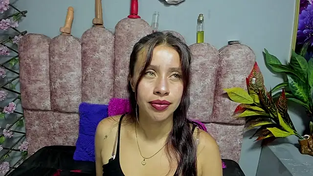 Snapshot of cloyks chatting on March 3, 2026, 2:18 am cloyks online show from March 3, 2026, 2:18 am