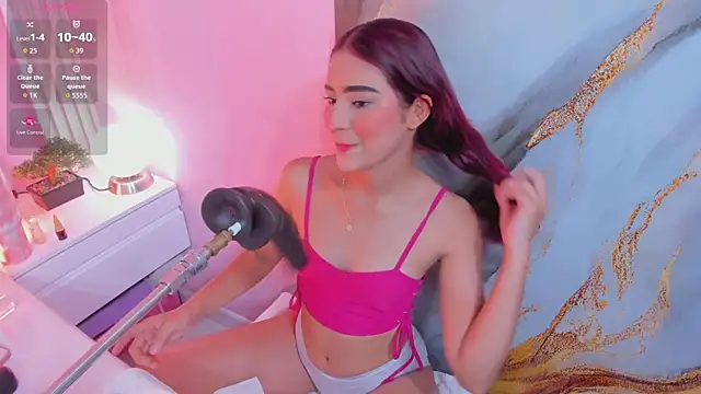 Snapshot of Ary__cherry chatting on March 17, 2026, 8:12 pm Ary cherry online show from March 17, 2026, 8:12 pm