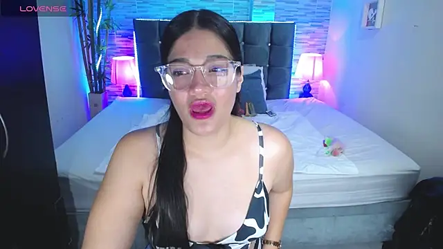 Valeri hot22 online show from February 11, 2026, 8:41 pm