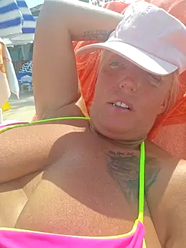 theblondecocklover online show from July 4, 2026, 7:37 am