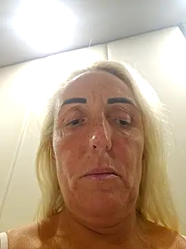 theblondecocklover online show from July 4, 2026, 8:46 pm