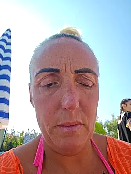 theblondecocklover online show from July 8, 2026, 6:25 am