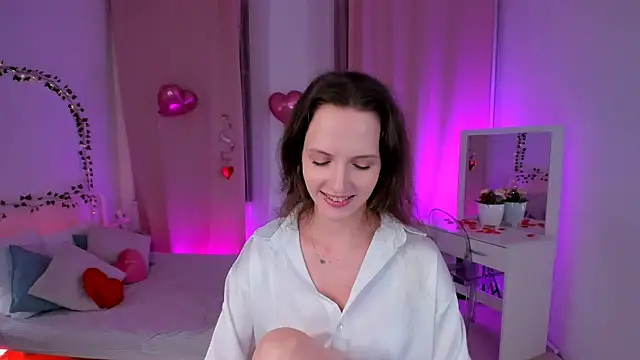 Snapshot of Ariadna_Shy chatting on February 15, 2025, 1:31 am Ariadna Shy online show from February 15, 2025, 1:31 am