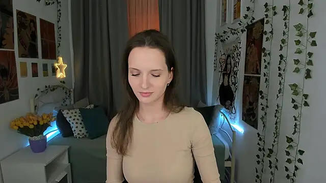 Snapshot of Ariadna_Shy chatting on February 1, 2025, 10:12 pm Ariadna Shy online show from February 1, 2025, 10:12 pm