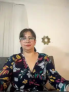 christy ant online show from February 17, 2026, 7:11 pm