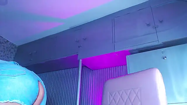 HankMelodi online show from February 13, 2026, 7:58 pm