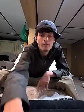 B8RHUNG online show from January 18, 2026, 1:09 am