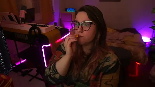 FireproofCuriousiteaze online show from March 22, 2026, 4:27 am