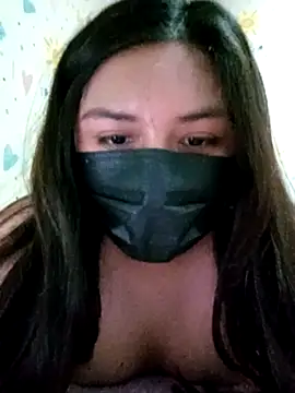 Snapshot of MIGAJERA_20 chatting on December 19, 2025, 11:40 pm MIGAJERA 20 online show from December 19, 2025, 11:40 pm