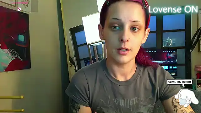 itscleomoon online show from April 11, 2026, 9:51 pm