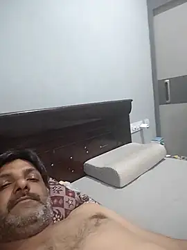 Snapshot of Telugumistress chatting on December 17, 2025, 6:46 pm Telugumistress online show from December 17, 2025, 6:46 pm