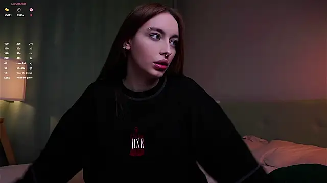 Snapshot of BeckiMacreno chatting on March 6, 2026, 2:34 pm BeckiMacreno online show from March 6, 2026, 2:34 pm