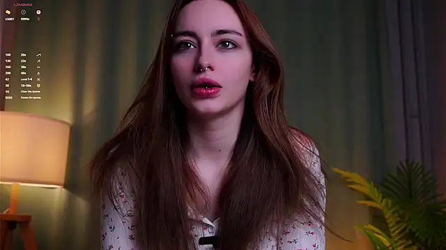 Snapshot of BeckiMacreno chatting on March 2, 2026, 2:35 pm BeckiMacreno online show from March 2, 2026, 2:35 pm