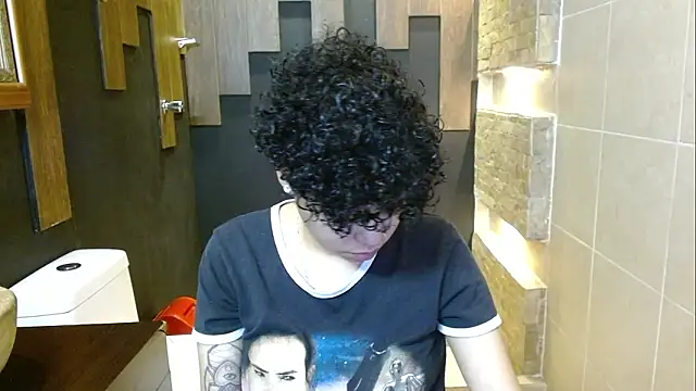 Sasha Venom online show from February 3, 2026, 11:32 pm