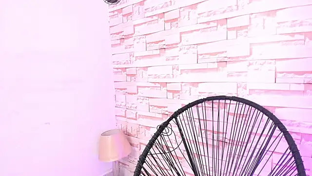 tiffanyy 777 online show from January 13, 2026, 3:27 pm