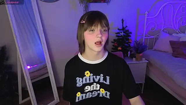 LetoriaNotley online show from January 8, 2026, 8:59 pm