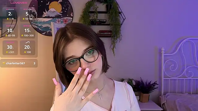 LetoriaNotley online show from April 22, 2026, 5:25 am