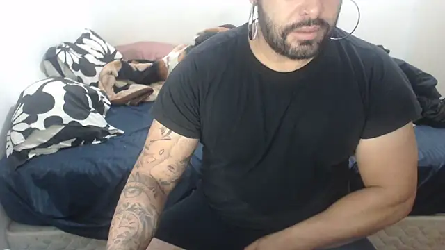 Snapshot of drlluis chatting on May 13, 2026, 1:07 pm drlluis online show from May 13, 2026, 1:07 pm
