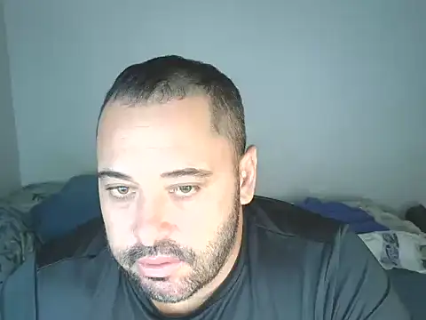 Snapshot of drlluis chatting on January 5, 2026, 10:02 pm drlluis online show from January 5, 2026, 10:02 pm