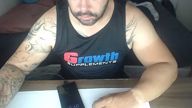 Snapshot of drlluis chatting on January 13, 2026, 12:09 pm drlluis online show from January 13, 2026, 12:09 pm