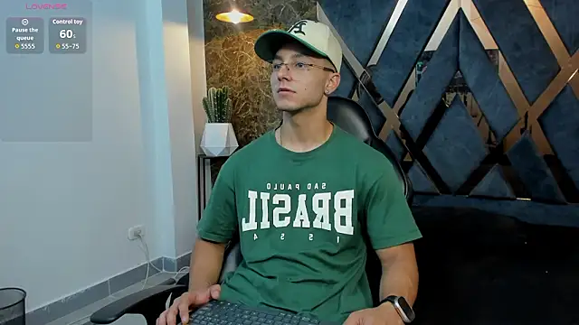 Snapshot of Noah_Clarkk chatting on March 22, 2026, 4:08 pm Noah Clarkk online show from March 22, 2026, 4:08 pm