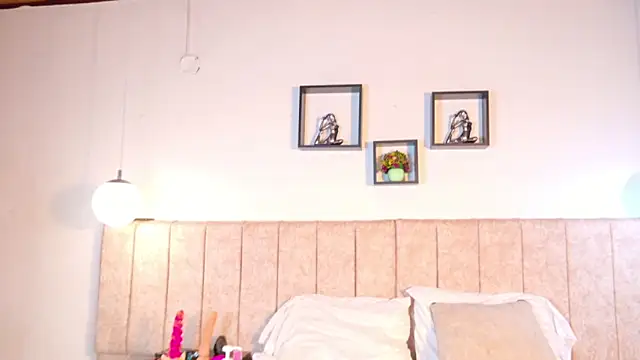 Daikihot online show from April 20, 2026, 10:00 pm