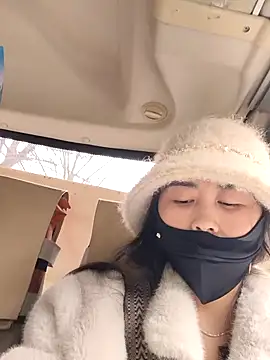 zzdd999 online show from January 13, 2026, 3:21 am