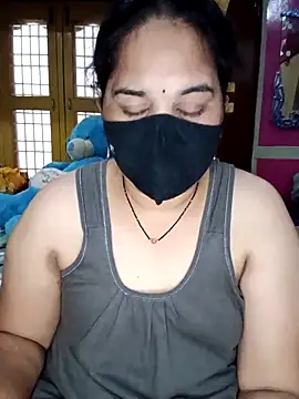 maduri   online show from April 21, 2026, 7:48 am