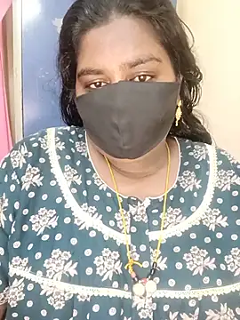 Snapshot of sirisha__9 chatting on June 4, 2026, 1:38 pm sirisha 9 online show from June 4, 2026, 1:38 pm