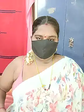 Snapshot of sirisha__9 chatting on May 28, 2026, 12:40 am sirisha 9 online show from May 28, 2026, 12:40 am