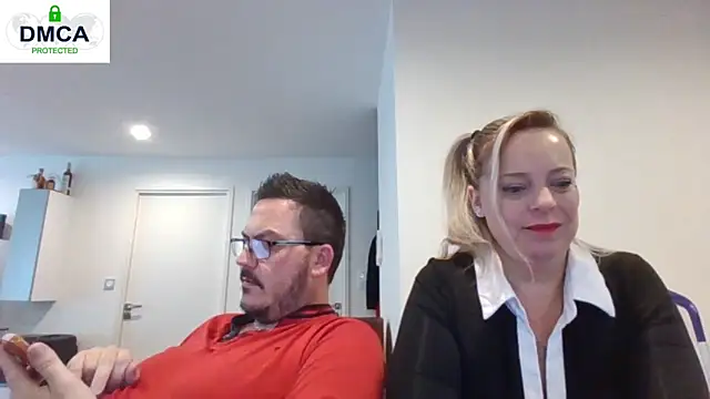 Snapshot of Miss-Chupagirly chatting on April 1, 2026, 3:09 pm Miss-Chupagirly online show from April 1, 2026, 3:09 pm