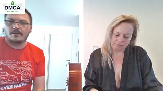 Snapshot of Miss-Chupagirly chatting on April 8, 2026, 7:54 am Miss-Chupagirly online show from April 8, 2026, 7:54 am