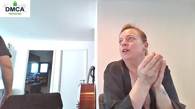 Snapshot of Miss-Chupagirly chatting on April 15, 2026, 7:14 am Miss-Chupagirly online show from April 15, 2026, 7:14 am